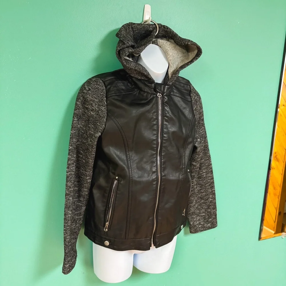 SO Black & Gray Faux-Leather Hooded Zip Up Moto Jacket Girls 10/12